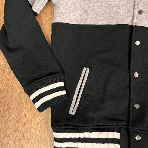 NEW Carolina Panthers NFL Team Apparel Youth Black Grey Letterman Jacket Sz L - Picture 4 of 13